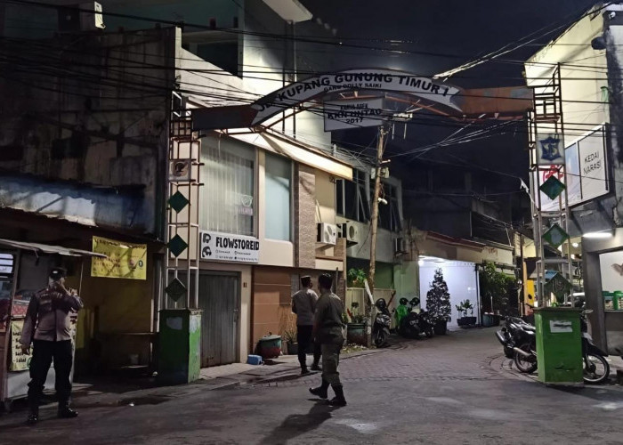 Polisi Gerebek Prostitusi di Dolly, Wali Kota: Patroli Gabungan Jalan Terus, Sanksi Berat Pelaku