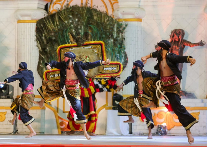 Harumkan Kota Surabaya, Reog Purbaya Raih Prestasi Nasional FNRP 2026