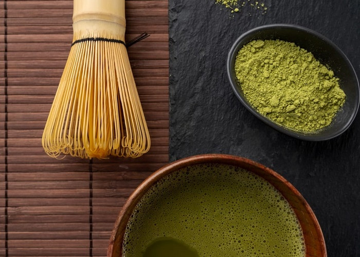 Kopi vs Matcha: Mana yang Kafeinnya Lebih Nendang?