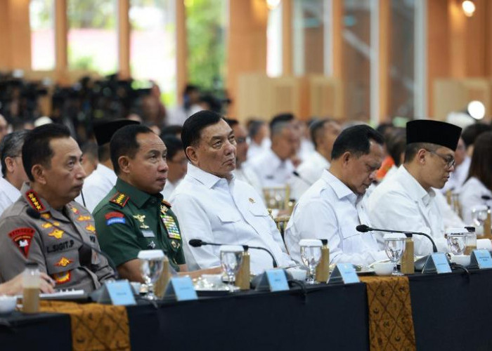 Prabowo Targetkan Indonesia Bebas Sampah dalam Tiga Tahun