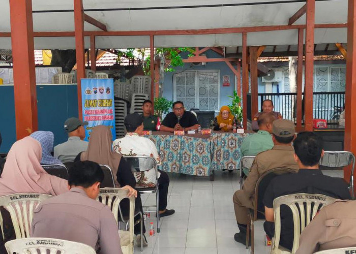 Jumat Curhat Polsek Karangpilang Ajak Masyarakat Jadi Polisi Bagi Diri Sendiri