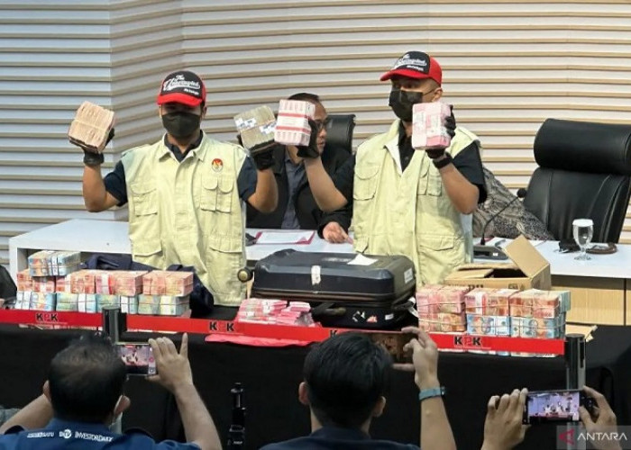 OTT Bupati Pemalang, Barang Bukti Uang Terbesar Disita dari Rumah Orang Tua Penyidik KPK