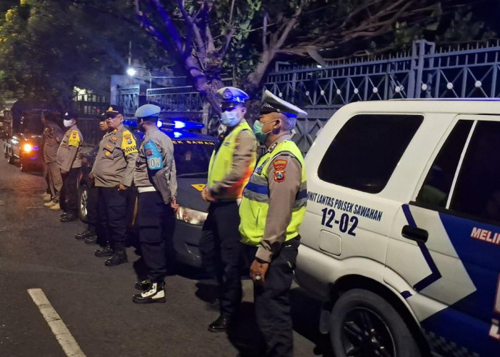 Sinergi Kuat Jaga Surabaya, Polsek Sawahan Gelar Patroli Gabungan Antisipasi Kejahatan