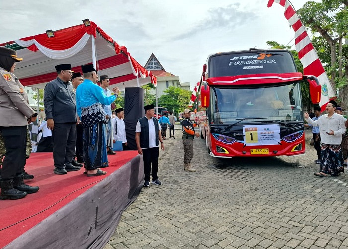  1.634 JCH Kabupaten Pasuruan Diberangkatkan, Termasuk 77 Jemaah Kategori Rentan