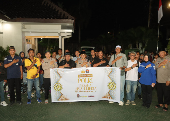 Polres Mojokerto Pererat Sinergi dengan Insan Pers, Berbagi Kebahagiaan Bersama Anak Yatim di Bulan Ramadan