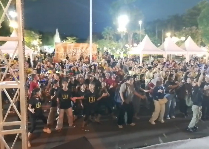 DJ Windy Guncang SFF 2026, Ratusan Penonton Larut dalam Irama EDM dan Ambyar