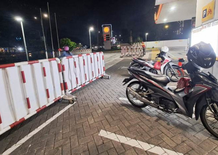 Dua Pelaku Gondol Beat Street Milik Pengunjung SPBU Shell Rungkut Surabaya