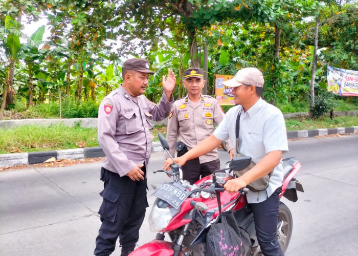 Polsek Sedati Edukasi Pentingnya Keselamatan Berkendara