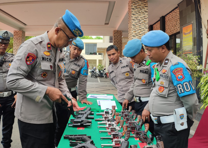 Antisipasi Penyalagunaan, Sipropam Polres Batu Periksa Senpi Dinas Anggota