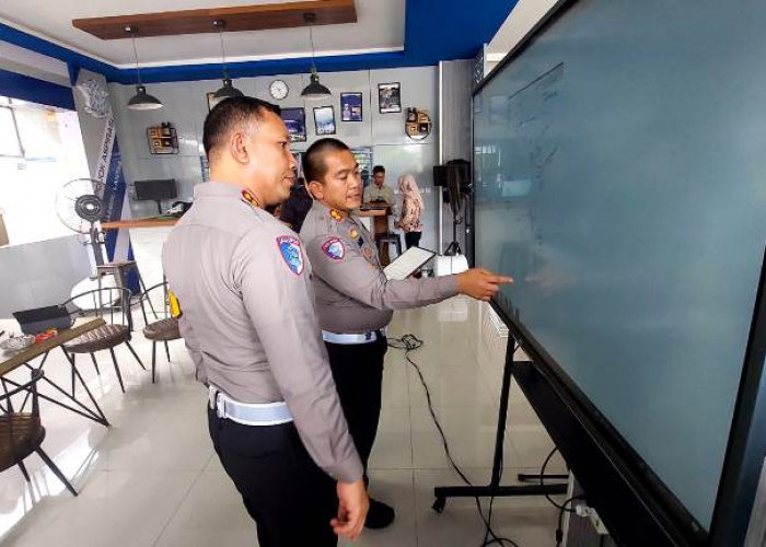 Polisi Buru 3 Penumpang Innova Maut yang Kabur Usai Kecelakaan di Kedungdoro