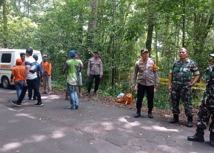 Mayat Perempuan Cantik Ditemukan di Tahura Pacet, Penuh Luka Lebam