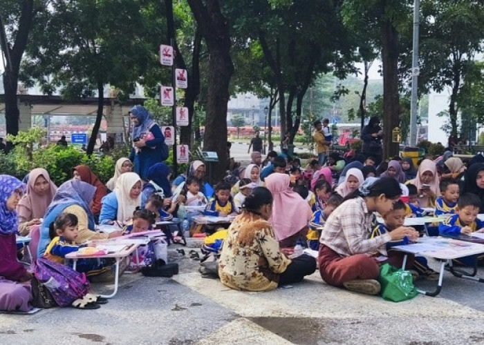 Ribuan Pengunjung Diprediksi Padati Hari Pertama Surabaya Fashion Festival 2026