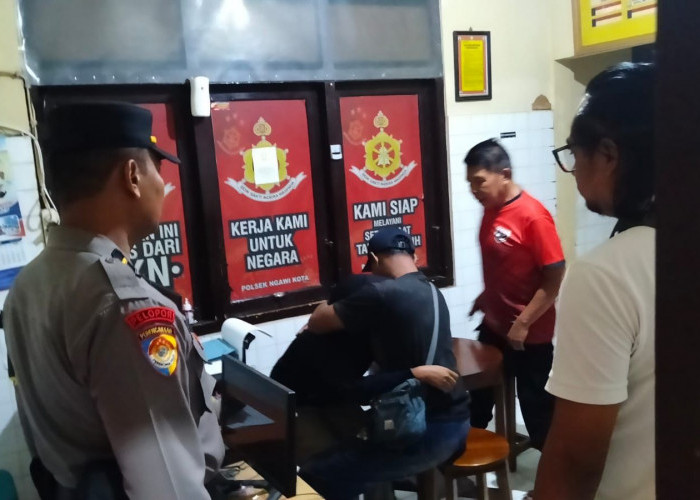 Gercep, Polsek Ngawi Kota Gagalkan Percobaan Bunuh Diri Remaja di Jembatan Dungus