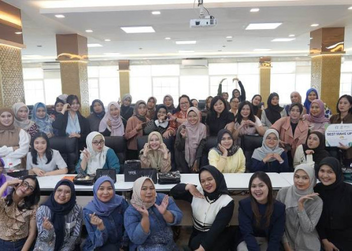 TPS Surabaya Gelar Cantiknya Kartini TPS, Perkuat Peran Perempuan Profesional