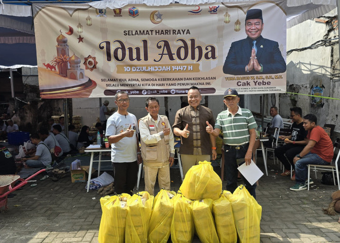 Ketua Komisi A DPRD Surabaya Salurkan 41 Hewan Kurban, Sasar Konstituen hingga Ojol