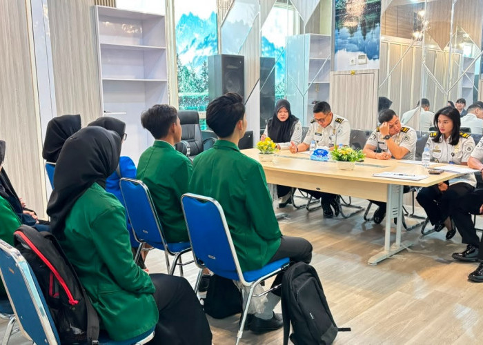 Magang di Imigrasi Kediri Tak Sekadar Cari Pengalaman, Peserta Didorong Disiplin dan Punya Tanggung Jawab
