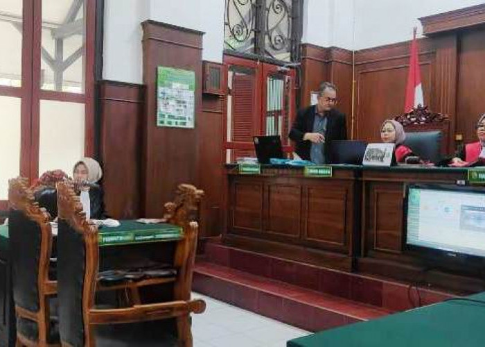 Tak Puas Hasil Operasi, Pasien Hantam Dokter Pakai Gragal hingga Luka Serius