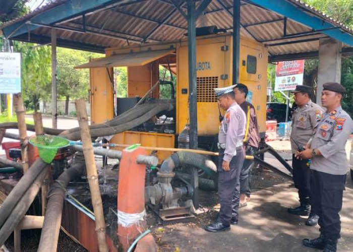 Antisipasi Banjir dan Kriminalitas, Polsek Gayungan Pantau Rumah Pompa Injoko Surabaya