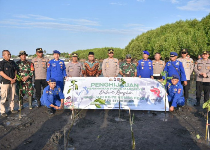  Rayakan HUT Ke-72 Humas Polri, Polres Situbondo Tanam Ratusan Pohon Mangrove