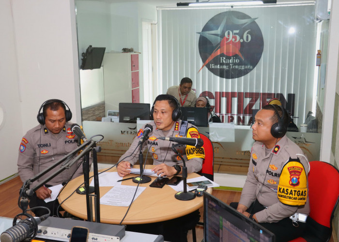 Kapolresta Banyuwangi Talk Show Imbauan Nataru Ciptakan Situasi Kamtibmas Kondusif