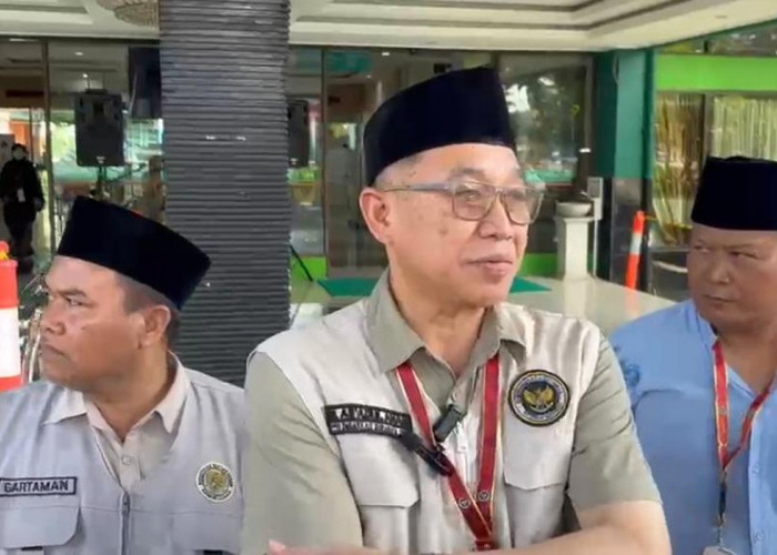 Kloter 43 Diberangkatkan, Jemaah Haji Gresik Sidoarjo Menuju Bandara Juanda Surabaya