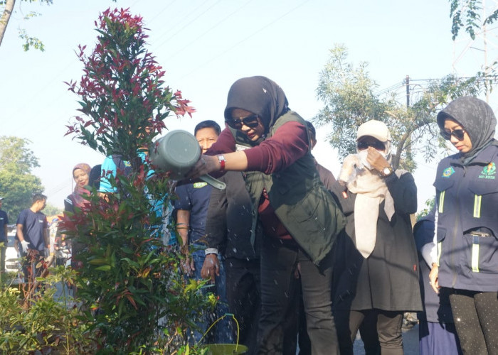 Wabup Sidoarjo Ajak Warga dan PKL Jaga Kebersihan Lingkungan