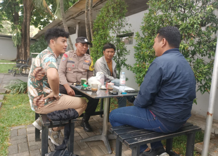 Cegah Kejahatan, Bhabinkamtibmas Lakarsantri Sambangi Pasar Modern Citraland