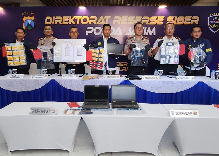  Dua Pelaku Sindikat Love Scamming Asal Afrika Sasar Wanita Berusia Paruh Baya