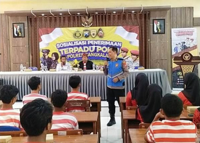 Bagian SDM Polres Bangkalan Aktif Goes To School, Sosialisasi Penerimaan Polri 2026