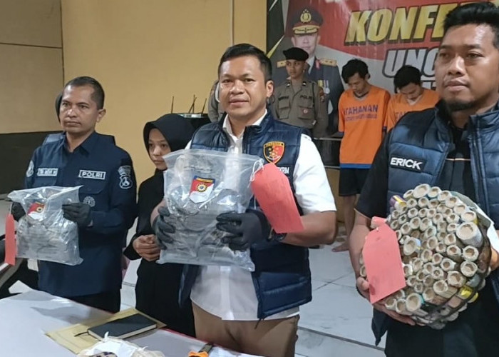 Satreskrim Polresta Sidoarjo Bekuk 6 Warga Surabaya dan Sidoarjo Terkait Handak   
