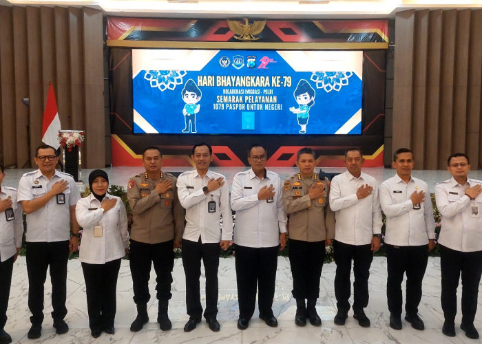 Sambut Hari Bhayangkara, Ditjen Imigrasi Gandeng Polda Jatim Buka Layanan Paspor Massal