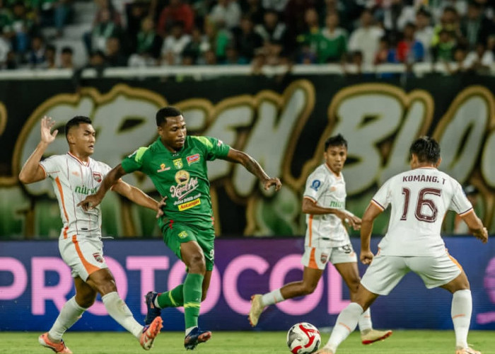 Diego Mauricio Tunjukkan Kualitas di Hadapan Ribuan Pendukung Persebaya