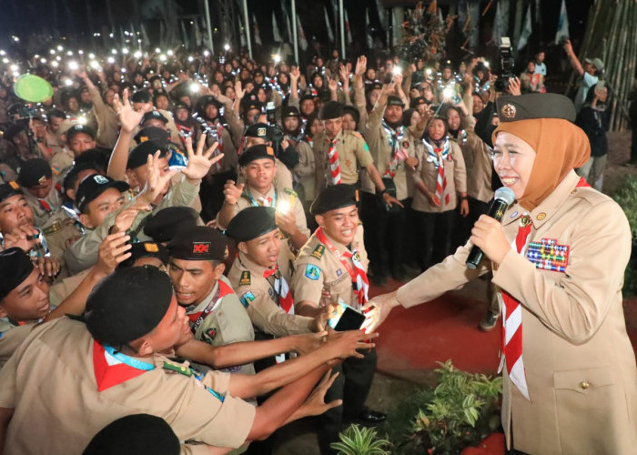 Momen Sumpah Pemuda, Khofifah Serukan Pemuda Berperan Aktif Jaga Kualitas Demokrasi