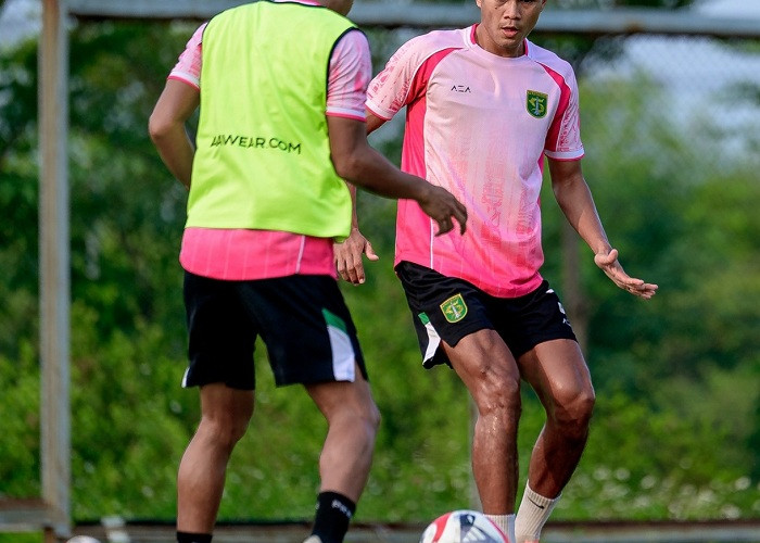 Bernardo Tavares Siapkan Strategi Terbaik Jelang Dua Laga Tandang Beruntun Persebaya