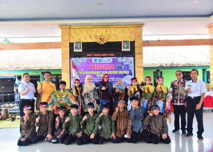 120 Ibu Muda Lumajang Diwisuda dalam Program Sekolah Orang Tua Hebat