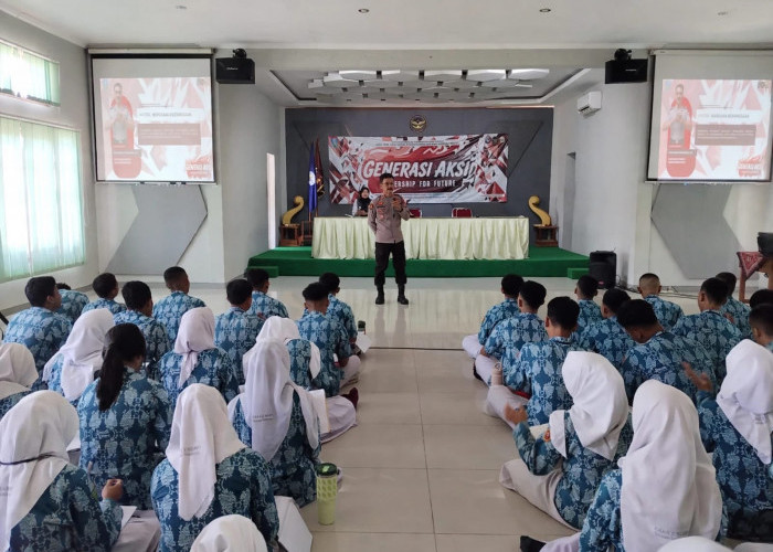 Tanamkan Jiwa Nasionalisme, Polsek Geneng Ajak Pelajar SMAN 2 Ngawi Perkuat Wawasan Kebangsaan