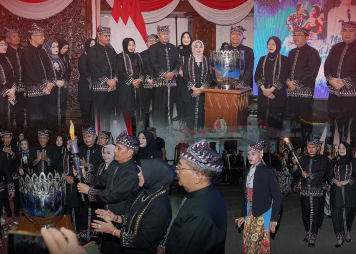 Kapolres Bojonegoro Hadiri Prosesi Penyemayaman Api Abadi Kayangan Api dalam Rangka HJB ke-348