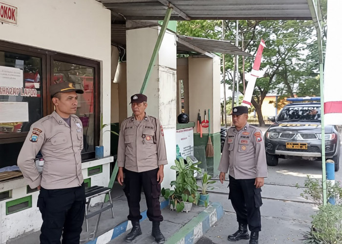 Polisi Ngawi Gelar Patroli, Wujudkan Kamtibmas Kondusif di Geneng