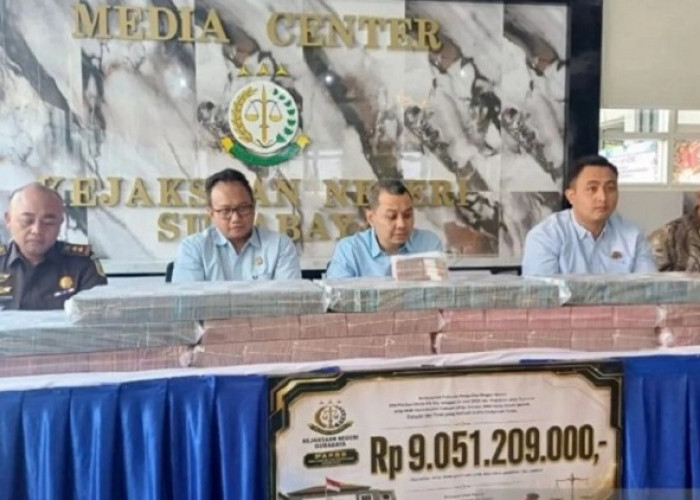 Kejari Surabaya Setor Rp9,05 Miliar Hasil Rampasan TPPU Judi Online ke Kas Negara