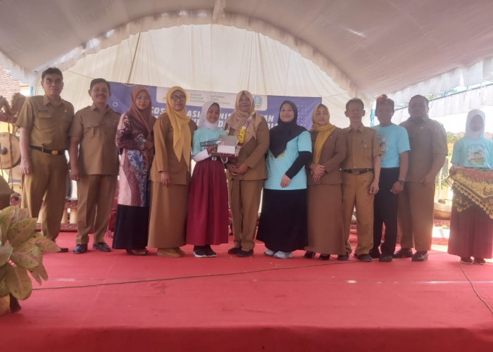 Ratusan Siswa dan Wali Murid SDN 1 Tulungrejo Mengikuti Launching Program Genius