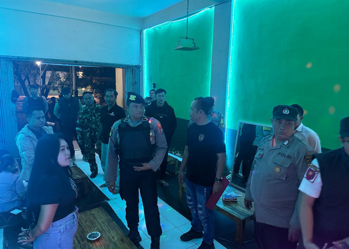 Patroli Gabungan, Polres Pasuruan Ajak Kesatuan Lain Antisipasi Peredaran Miras