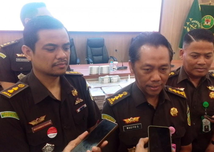 Kejati Jatim Periksa Kadishub dan Mantan Kadishub Jatim Terkait Dugaan Korupsi DABN