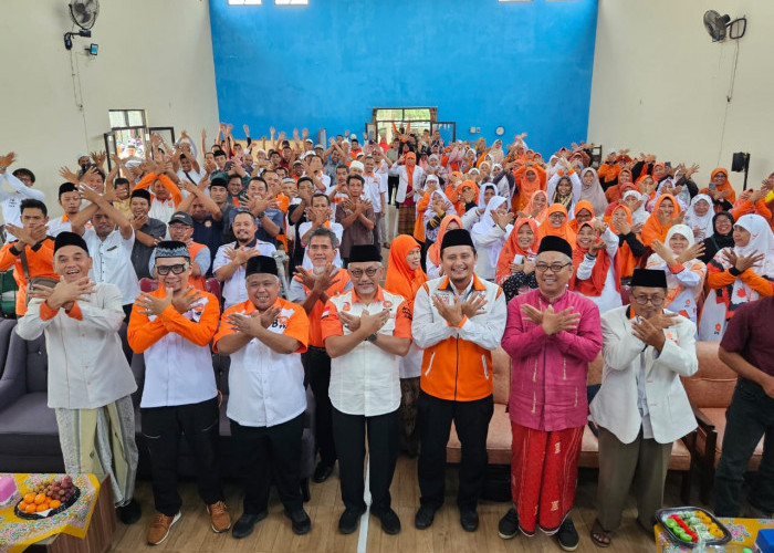 Presiden PKS Dampingi Anies Perkuat Dukungan Jatim 