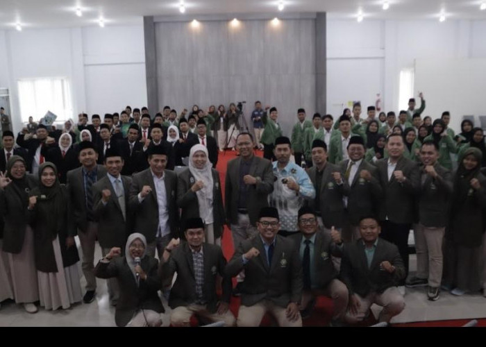 Yudisium Unugiri 2025-2026 Sukses Digelar, Wakil Rektor Minta Lulusan Selaraskan Teknologi dengan Nilai Aswaja