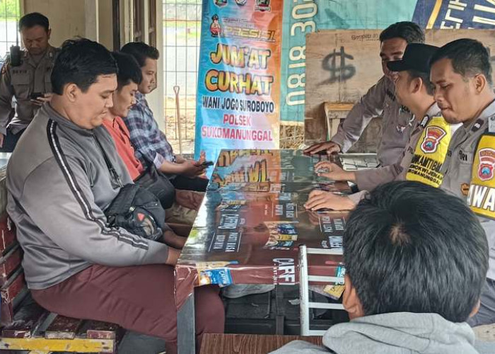 Polsek Sukomanunggal Gelar Jumat Curhat, Dengarkan Langsung Keluhan Warga Surabaya