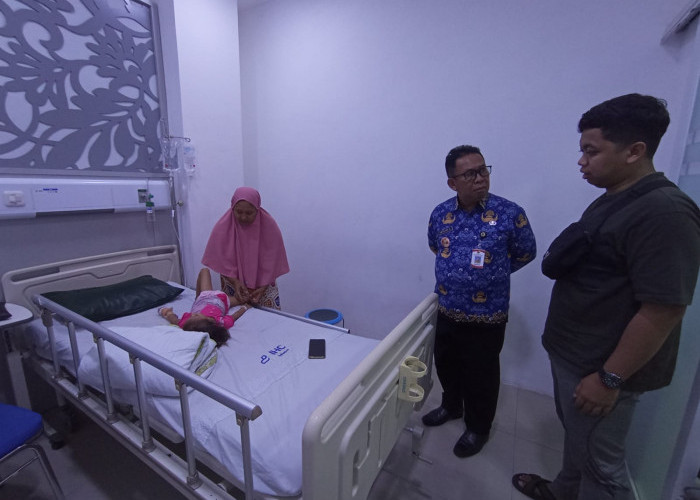 Belasan Murid TK Tumbang Akibat Menu MBG, Bupati Gus Fawait: Kami Evaluasi dan Mohon Maaf