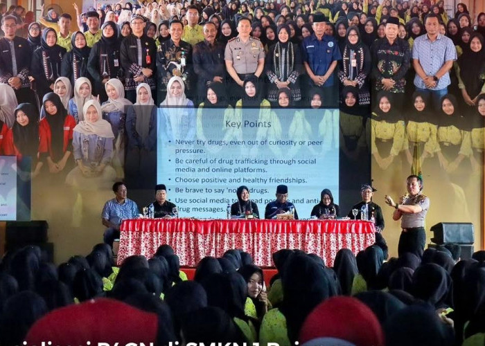 Kapolres Bojonegoro Sosialisasikan Bahaya Narkoba dan Pentingnya KTP-el bagi Pelajar