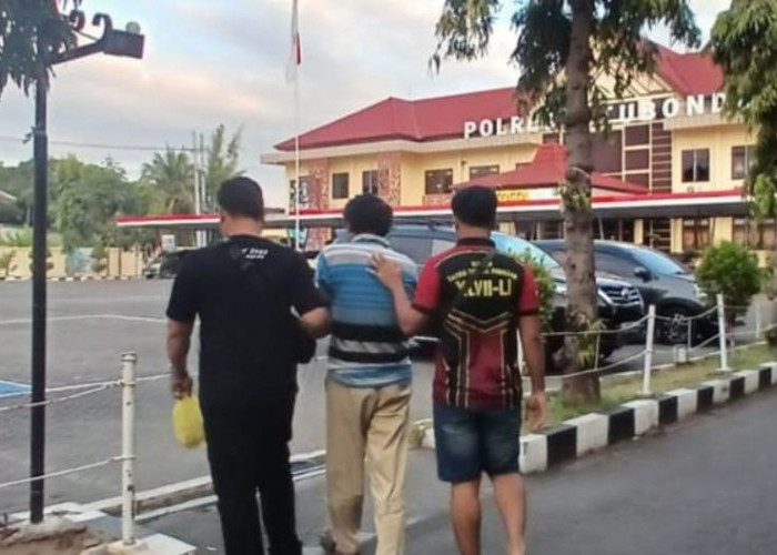 Turun dari Bus Antarkota, Kurir Sabu Sidoarjo Disergap Polisi Situbondo