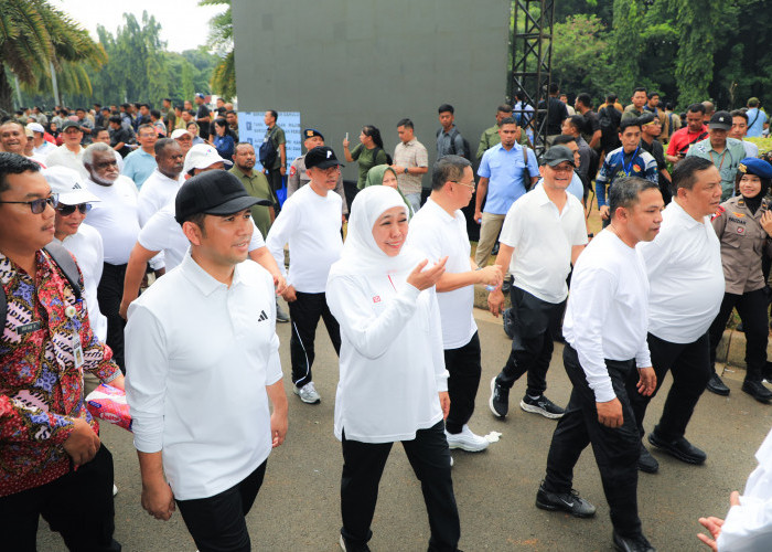 Khofifah-Emil Ikuti Gladi Kotor Pelantikan di Monas Jakarta