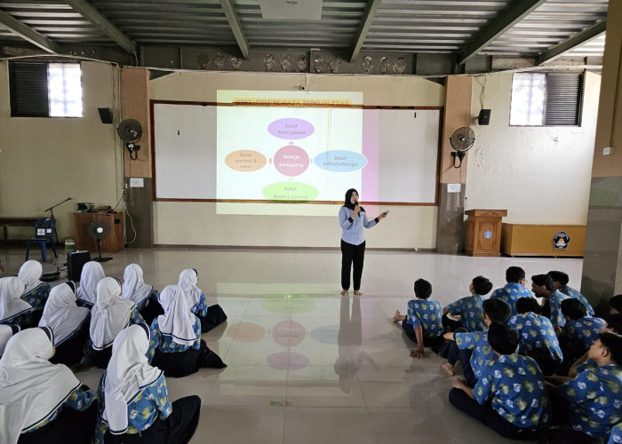 Polisi Edukasi Bahaya Bullying di SMK Yapalis